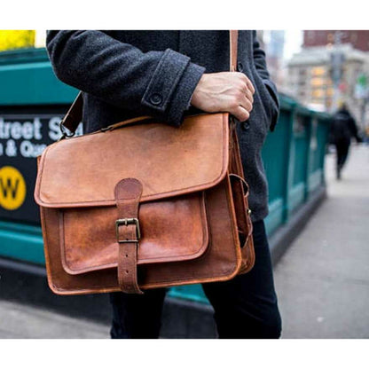 Men's Vintage Leather Messenger Bag